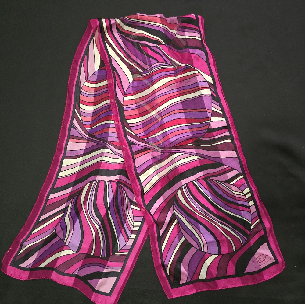 Vintage Oscar De La Renta Pink and Purple Women's Scarf